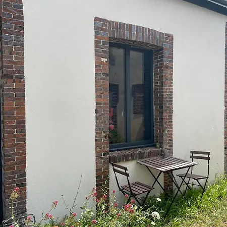 Warm And Cozy Family Holiday home Saint-Germain-le-Gaillard