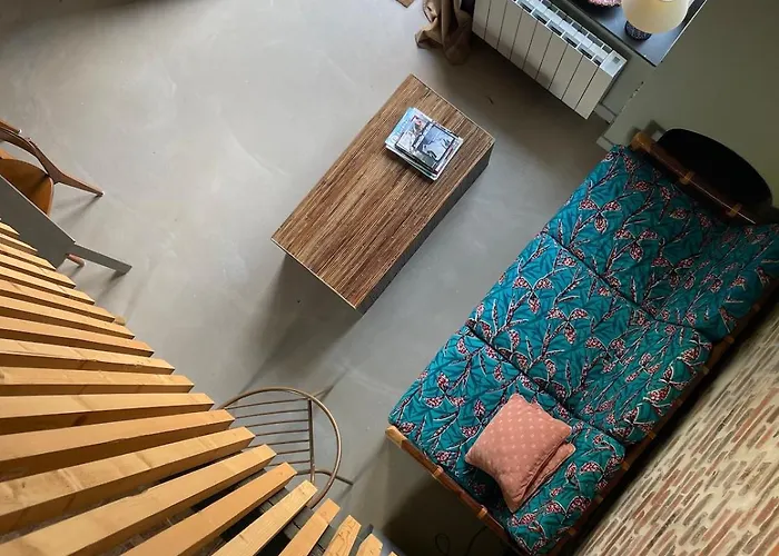 Warm And Cozy Family 別荘